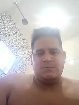 reguetones92 online show from 3, 12, 2025