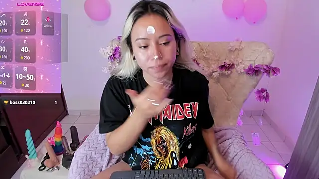 Nataliahenao69 online show from 23, 10, 2025