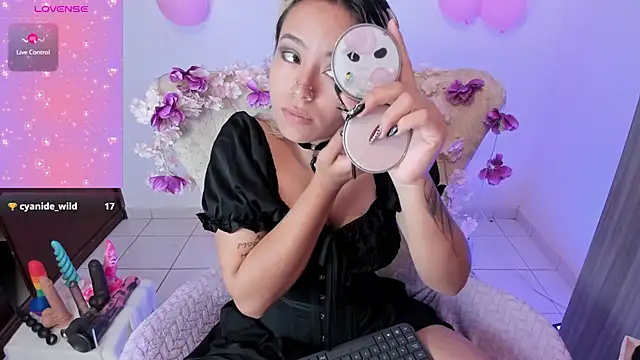 Nataliahenao69 online show from 20, 10, 2025