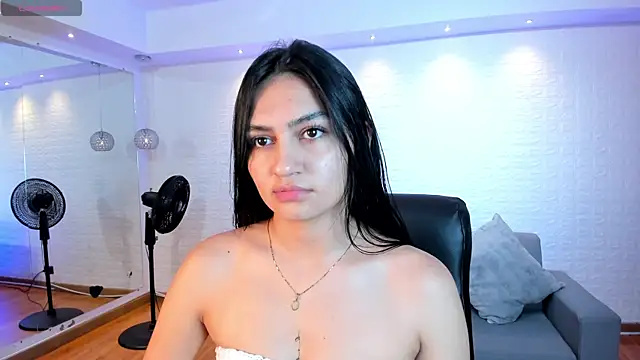 AidaJones online show from 6, 11, 2025