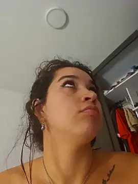 Vivi Jacko online show from 27, 2, 2026