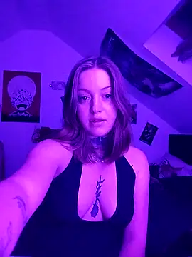 Snapshot of Amatrice_X chatting on 7, 5, 2026 Amatrice X online show from 7, 5, 2026