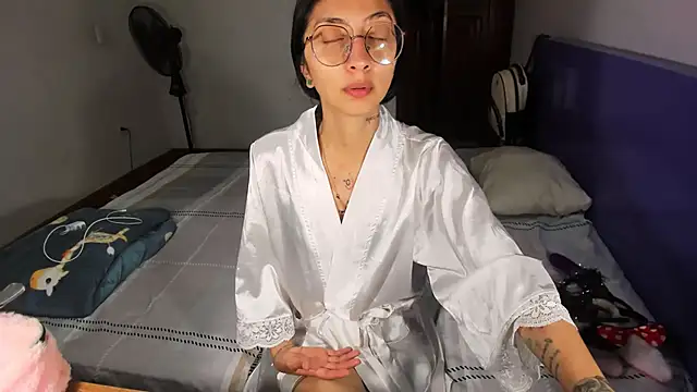 Anais lux online show from 25, 3, 2026