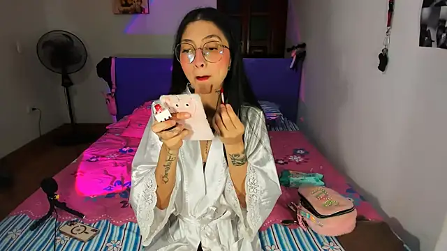 Anais lux online show from 2, 6, 2026