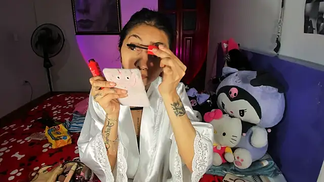 Snapshot of Anais_lux chatting on 9, 7, 2026 Anais lux online show from 9, 7, 2026