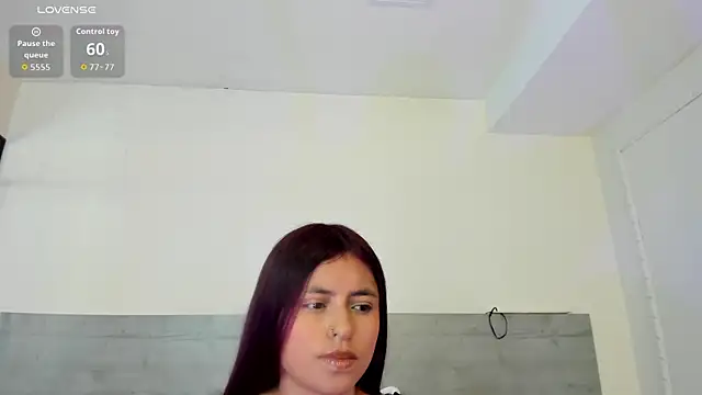 sunnyWhitee online show from 6, 6, 2026