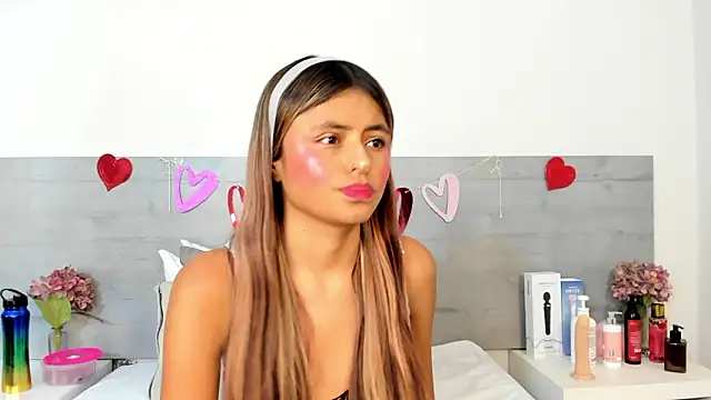 sunnyWhitee online show from 20, 2, 2026