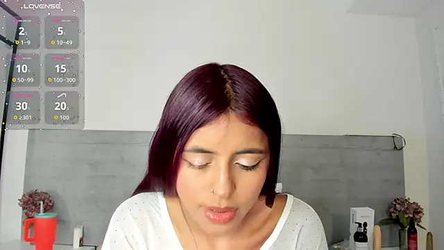 sunnyWhitee online show from 19, 6, 2026