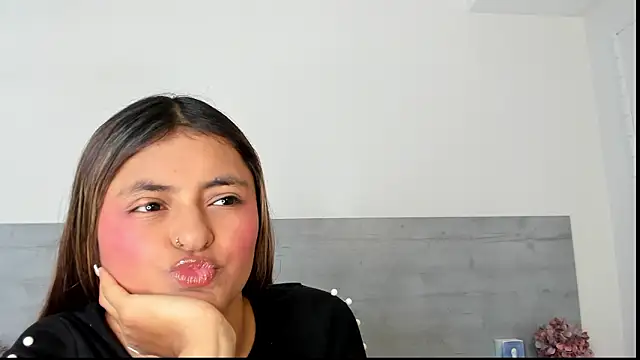 sunnyWhitee online show from 20, 3, 2026