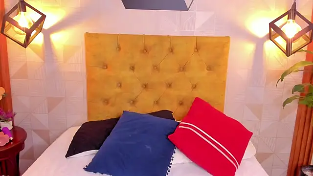 violet sweet19 online show from 18, 4, 2026