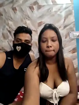 hornyzinia123 online show from 10, 11, 2025