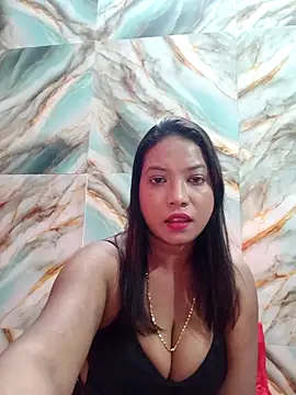 Snapshot of hornyzinia123 chatting on 7, 10, 2025 hornyzinia123 online show from 7, 10, 2025