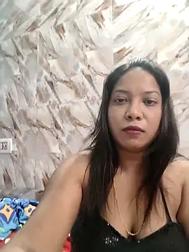 hornyzinia123 online show from 11, 4, 2026