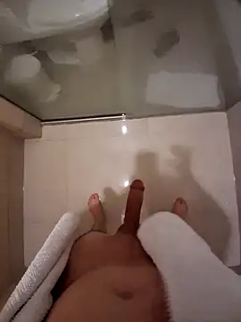 Snapshot of Loverking_msm chatting on 18, 10, 2025 Loverking msm online show from 18, 10, 2025