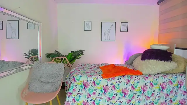 LusyKitty online show from 22, 10, 2025