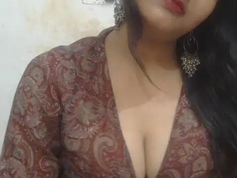 Snapshot of POOJA_199 chatting on 14, 7, 2026 POOJA 199 online show from 14, 7, 2026