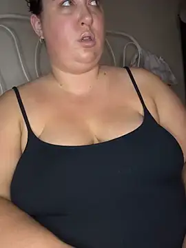 Snapshot of roxey-1997 chatting on 30, 10, 2025 roxey-1997 online show from 30, 10, 2025