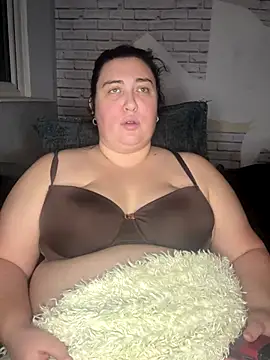 Snapshot of roxey-1997 chatting on 26, 10, 2025 roxey-1997 online show from 26, 10, 2025