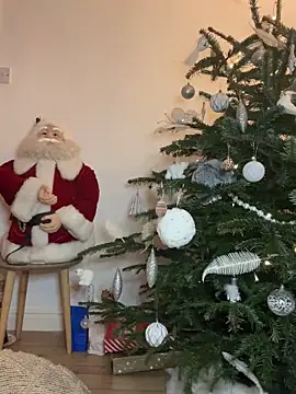 Charleigh xx online show from 22, 12, 2025