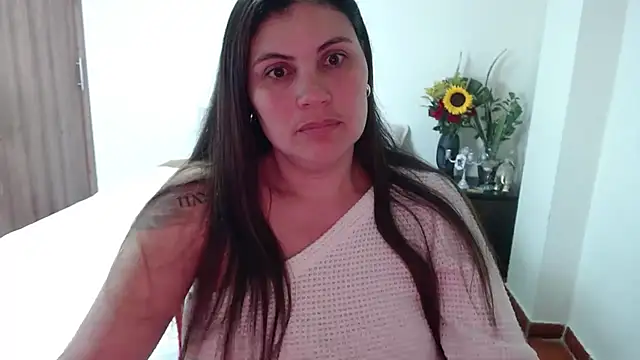 Secret Bella online show from 23, 9, 2025