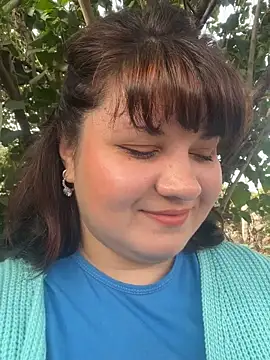 Big--tits online show from 18, 9, 2025