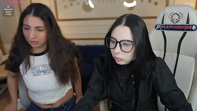 VivianSweet  online show from 27, 2, 2026