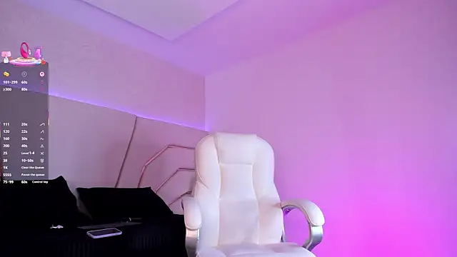 mafe-saenz online show from 8, 11, 2025