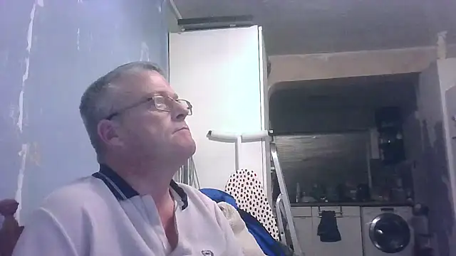 hefin18 online show from 18, 12, 2025