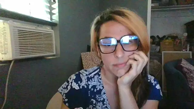 Snapshot of mayra_mayhem chatting on 27, 7, 2026 mayra mayhem online show from 27, 7, 2026