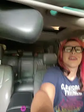 mayra mayhem online show from 22, 4, 2026