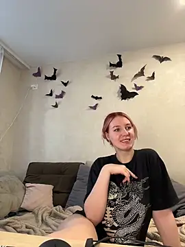 Hera Mark online show from 18, 10, 2025