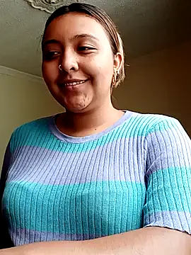 Snapshot of ALANA_150 chatting on 21, 10, 2025 ALANA 150 online show from 21, 10, 2025