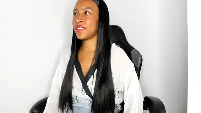 Snapshot of Euphoria_07 chatting on 20, 11, 2025 Euphoria 07 online show from 20, 11, 2025