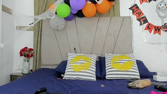 Lady miss    online show from 30, 10, 2025