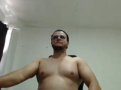 cloudsxxx online show from 6, 5, 2026