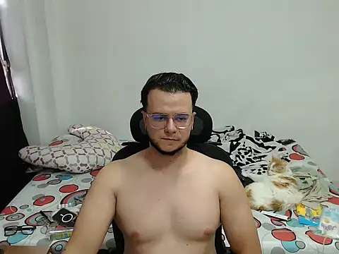 cloudsxxx online show from 31, 3, 2026