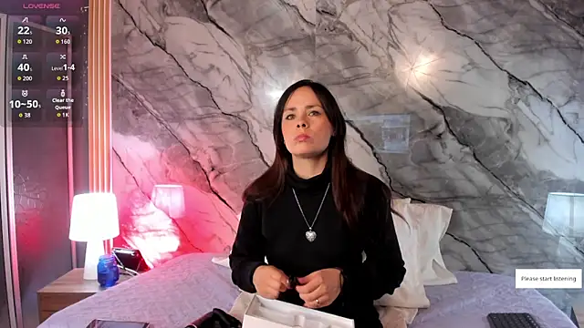 Astridhotman online show from 16, 9, 2025