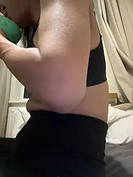 Ladyboyluxe online show from 21, 2, 2026