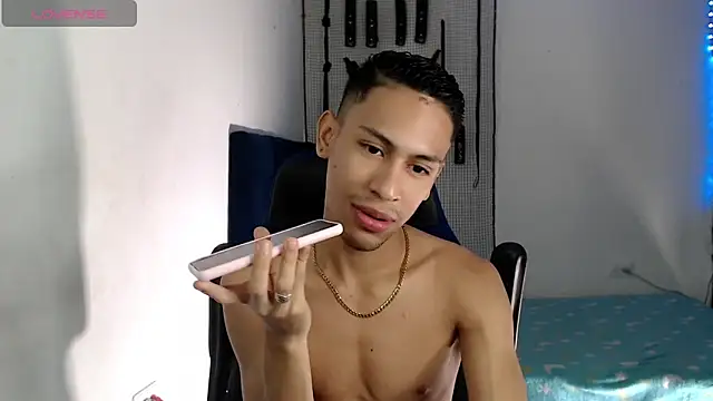 dylan apol0 online show from 7, 11, 2025