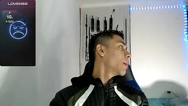 dylan apol0 online show from 2, 10, 2025