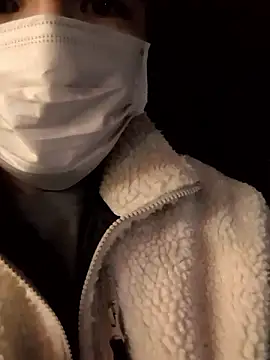 kqitooo online show from 18, 12, 2025