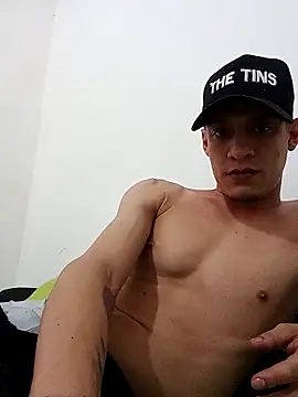 Snapshot of Ethanho0t chatting on 9, 6, 2026 Ethanho0t online show from 9, 6, 2026