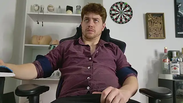 aaron nvk online show from 20, 4, 2026