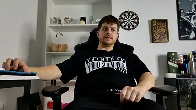 aaron nvk online show from 3, 2, 2026