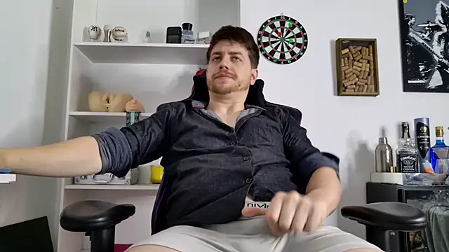 aaron nvk online show from 8, 11, 2025