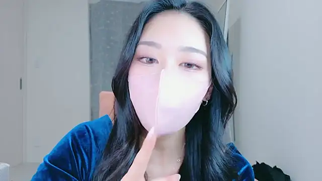 Snapshot of ramuchan_desu chatting on 7, 6, 2026 ramuchan desu online show from 7, 6, 2026