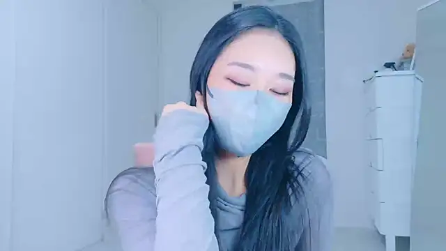 ramuchan desu online show from 2, 12, 2025