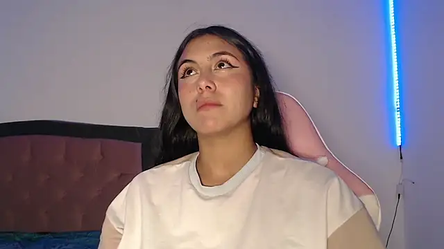 Sarahcutexoxox online show from 7, 11, 2025