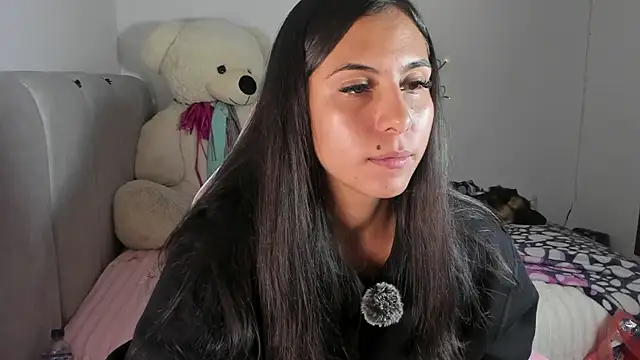 Sarahcutexoxox online show from 3, 6, 2026