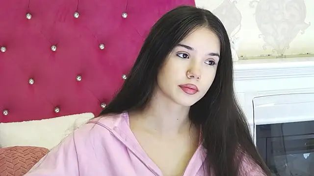 AlexisDevine online show from 1, 2, 2026